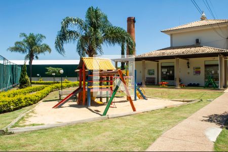 Casa para alugar com 164m², 3 quartos e 4 vagasÁrea comum - Playground