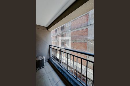 Varanda da Sala/Quarto de kitnet/studio para alugar com 1 quarto, 27m² em Vila Mariana, São Paulo