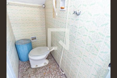 Casa à venda com 175m², 4 quartos e 3 vagas Casa à venda com 175m², 4 quartos e 3 vagasBanheiro de serviço