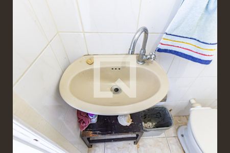 Casa à venda com 175m², 4 quartos e 3 vagas Casa à venda com 175m², 4 quartos e 3 vagasBanheiro da Suíte