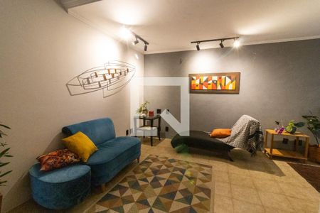 Casa à venda com 280m², 3 quartos e 2 vagas Casa à venda com 280m², 3 quartos e 2 vagasSala