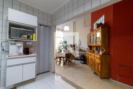 Casa à venda com 280m², 3 quartos e 2 vagas Casa à venda com 280m², 3 quartos e 2 vagasCozinha