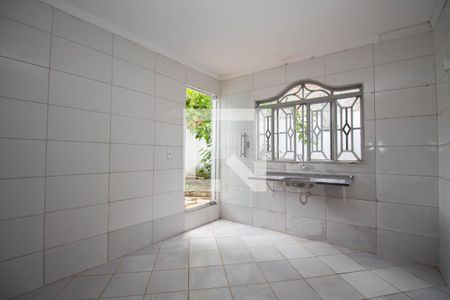 Cozinha de casa de condomínio para alugar com 2 quartos, 95m² em Setor Habitacional Arniqueira (águas Claras), Brasília