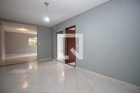 Sala 2 de casa de condomínio para alugar com 2 quartos, 95m² em Setor Habitacional Arniqueira (águas Claras), Brasília