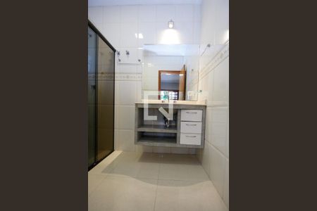 Casa para alugar com 440m², 5 quartos e 8 vagasBanheiro da Suíte 4