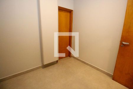 Casa para alugar com 440m², 5 quartos e 8 vagasQuartinho