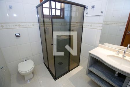 Casa para alugar com 440m², 5 quartos e 8 vagasBanheiro da Suíte 4