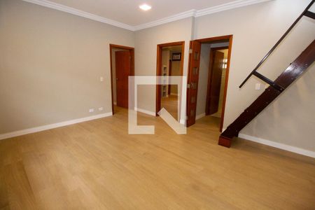 Casa para alugar com 440m², 5 quartos e 8 vagasEscritório