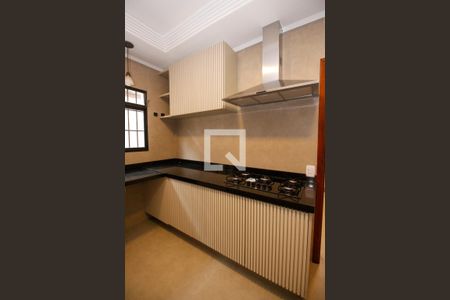 Casa para alugar com 440m², 5 quartos e 8 vagasCozinha