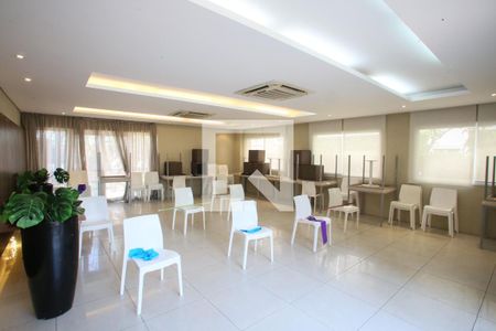 Apartamento para alugar com 70m², 3 quartos e 1 vagaÁrea comum - Salão de festas