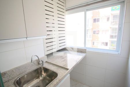 Apartamento para alugar com 70m², 3 quartos e 1 vagaÁrea de Serviço