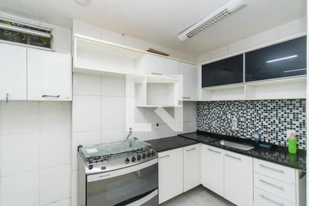 Apartamento para alugar com 72m², 2 quartos e 1 vagaCozinha