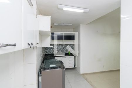 Apartamento para alugar com 72m², 2 quartos e 1 vagaCozinha