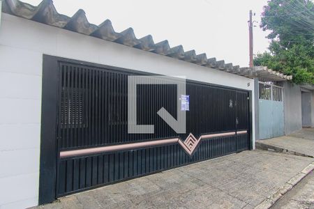 Casa à venda com 236m², 4 quartos e 3 vagasFachada