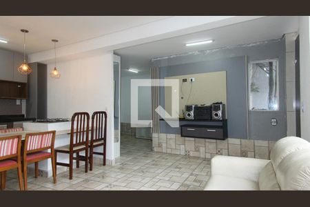 Casa à venda com 236m², 4 quartos e 3 vagasSala edícula 