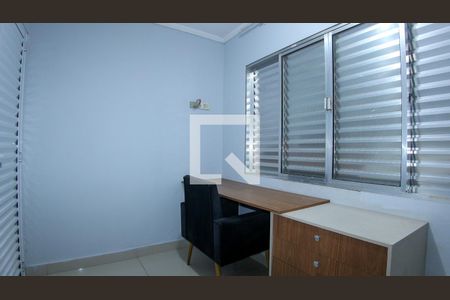 Casa à venda com 236m², 4 quartos e 3 vagasQuarto 2