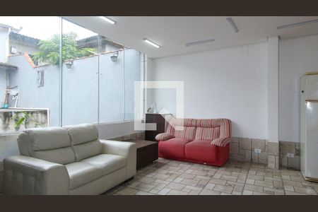 Casa à venda com 236m², 4 quartos e 3 vagasSala edícula 