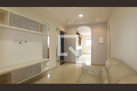 Sala de casa à venda com 4 quartos, 236m² em Jardim Tiete, São Paulo