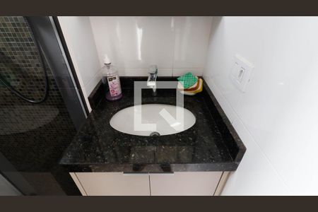 Apartamento à venda com 48m², 2 quartos e sem vaga Apartamento à venda com 48m², 2 quartos e sem vagaBanheiro