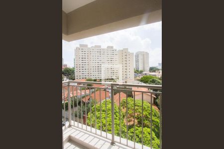 Varanda de kitnet/studio para alugar com 1 quarto, 25m² em Santo Amaro, São Paulo