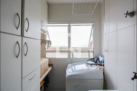 Apartamento à venda com 67m², 3 quartos e 1 vagaÁrea de Serviço