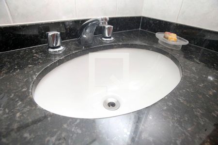 Apartamento à venda com 85m², 2 quartos e 1 vagaBanheiro 2