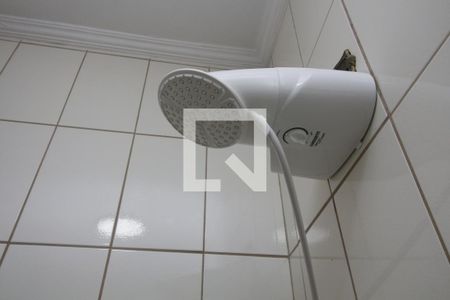 Casa à venda com 161m², 3 quartos e 2 vagasBanheiro 