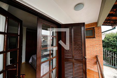 Casa à venda com 140m², 3 quartos e 2 vagasVaranda Suíte