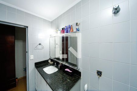 Casa à venda com 140m², 3 quartos e 2 vagasBanheiro Suíte