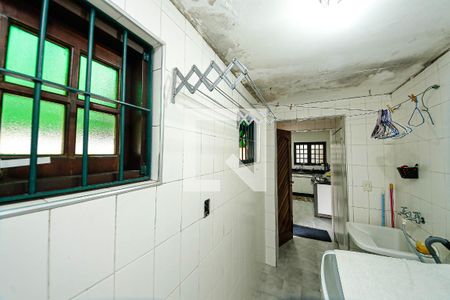 Casa à venda com 140m², 3 quartos e 2 vagasÁrea de Serviço