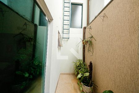 Casa à venda com 140m², 3 quartos e 2 vagasQuintal