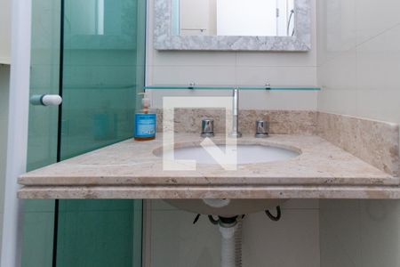 Casa à venda com 100m², 3 quartos e 3 vagas Casa à venda com 100m², 3 quartos e 3 vagasBanheiro da Suíte 2