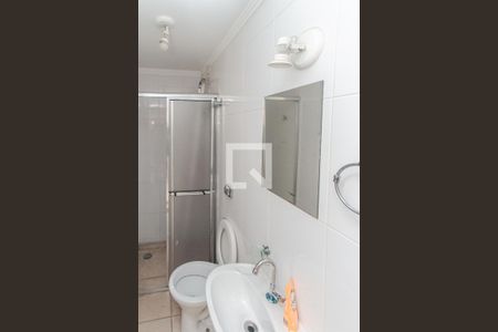 Casa à venda com 100m², 3 quartos e 3 vagas Casa à venda com 100m², 3 quartos e 3 vagasBanheiro de Serviço