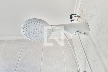 Apartamento para alugar com 70m², 2 quartos e 1 vaga Apartamento para alugar com 70m², 2 quartos e 1 vagaBanheiro da Suíte