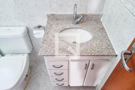 Apartamento para alugar com 70m², 2 quartos e 1 vaga Apartamento para alugar com 70m², 2 quartos e 1 vagaBanheiro