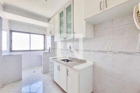 Apartamento para alugar com 70m², 2 quartos e 1 vaga Apartamento para alugar com 70m², 2 quartos e 1 vagaCozinha / Lavanderia