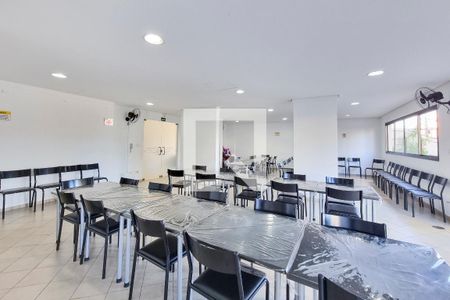 Apartamento para alugar com 70m², 2 quartos e 1 vaga Apartamento para alugar com 70m², 2 quartos e 1 vagaÁrea comum - Salão de festas