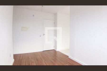 Sala de apartamento para alugar com 2 quartos, 42m² em Jardim Egle, São Paulo
