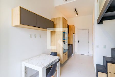 Sala/Quarto de kitnet/studio à venda com 1 quarto, 27m² em Jardim das Acacias, São Paulo