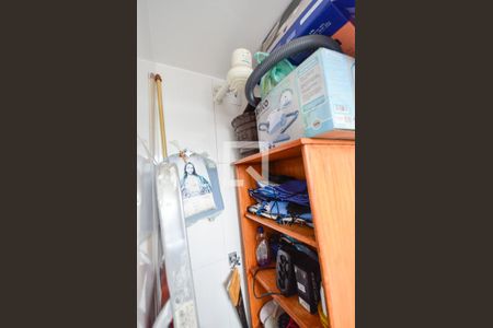 Apartamento para alugar com 75m², 2 quartos e 1 vagaBanheiro de Serviço