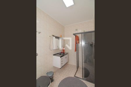 Casa à venda com 220m², 4 quartos e 3 vagas Casa à venda com 220m², 4 quartos e 3 vagasBanheiro 2