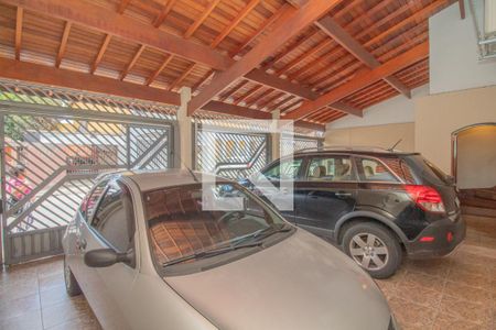 Casa à venda com 220m², 4 quartos e 3 vagas Casa à venda com 220m², 4 quartos e 3 vagasÁrea comum