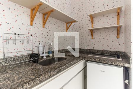 Cozinha de kitnet/studio à venda com 1 quarto, 30m² em Vila Buarque, São Paulo