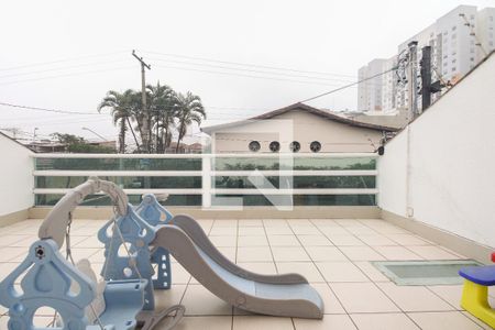 Casa à venda com 250m², 3 quartos e 3 vagasVaranda Quarto 1