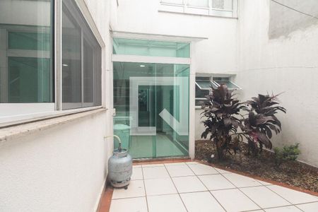 Casa à venda com 250m², 3 quartos e 3 vagasQuintal 