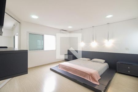 Casa à venda com 250m², 3 quartos e 3 vagasSuíte 
