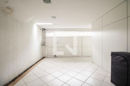 Casa à venda com 250m², 3 quartos e 3 vagasGaragem 