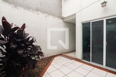 Casa à venda com 250m², 3 quartos e 3 vagasQuintal 