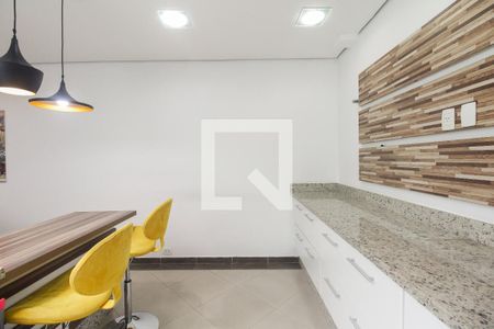 Casa à venda com 250m², 3 quartos e 3 vagasCozinha 