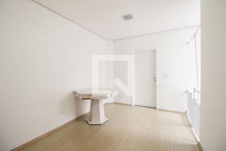 Casa à venda com 250m², 3 quartos e 3 vagasCorredor de Acesso 